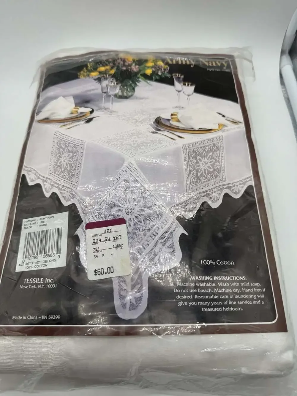 Tessile Inc. Army Navy 66x102 Oblong 100% Cotton Tablecloth Set with 12 Napkins